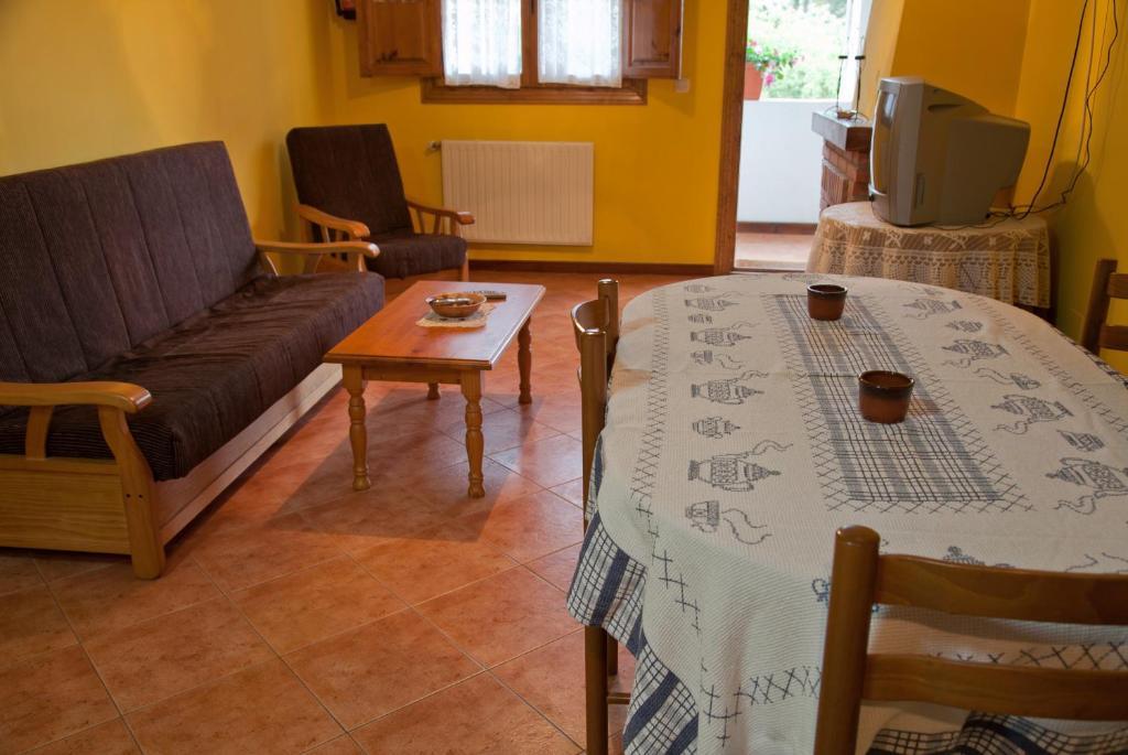 Viviendas Rurales Traldega Turieno Room photo